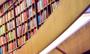 No basis for tobacco-style rules, says review of e-cig science