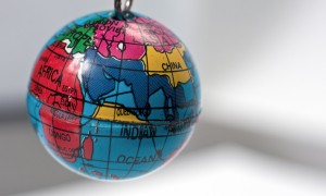 World’s law-makers favour basing e-cig rules on tobacco