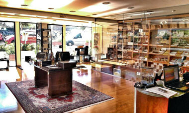 Greece vape shop image gallery