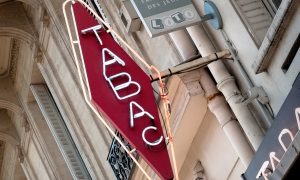 E-liquid and open-system hardware distribution in France