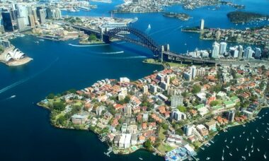 Australia urged to consider permitting nicotine e-liquids