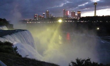 New York ‘closes a loophole’ with state-wide ban on indoor public vaping