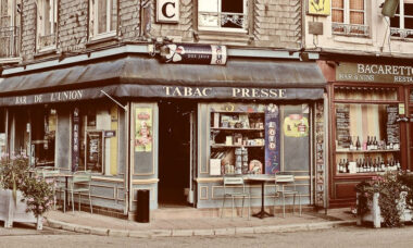 Sales of e-cigarettes and IQOS through tobacconists in France