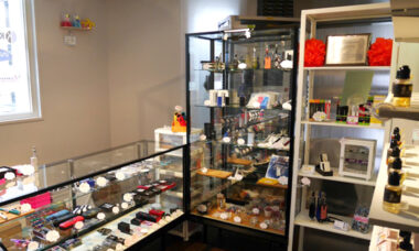 Vape store photo gallery: Osaka, Japan