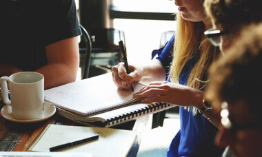 Greece focus group would recommend IQOS ahead of vaping