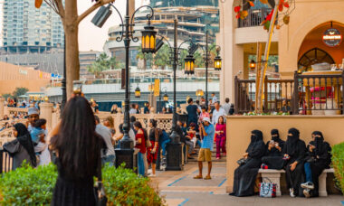 Middle Eastern states move to legalise e-cigarettes, but at a high price