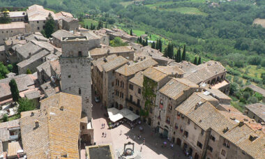 Independent stores dominate: Italy market report