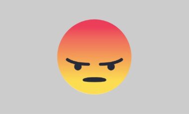 Facebook places new limits on e-cig content, considers even tighter rules