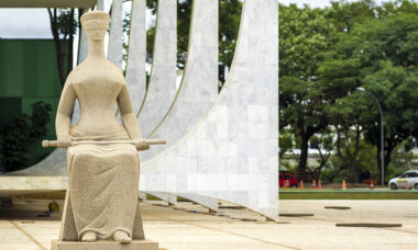 Brazil opens debate about possible legalisation of e-cigarettes