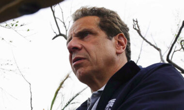 Judge rules Cuomo overstepped the mark in trying to ban flavours