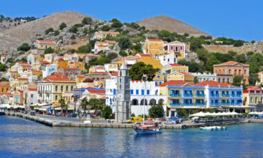 Greece rejects a ban and opts instead to regulate shake and vape products