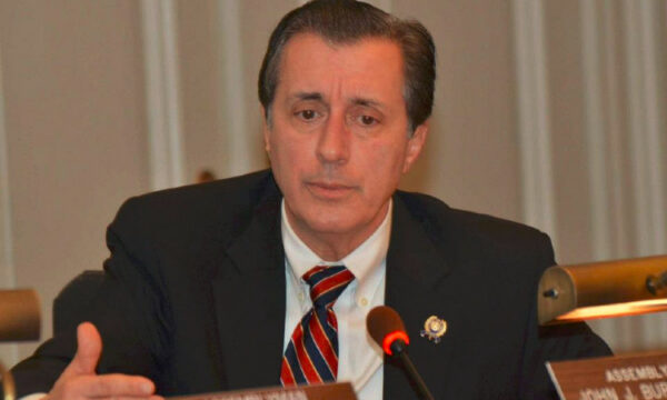 New Jersey bill proposes 19,000% rise in vaping business licence