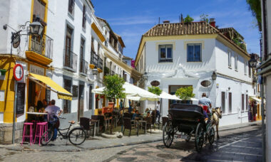 Spanish industry rebels against government anti-vaping campaign