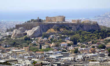 Greece repeals short-lived and barely enforced ban on shake and vape sales