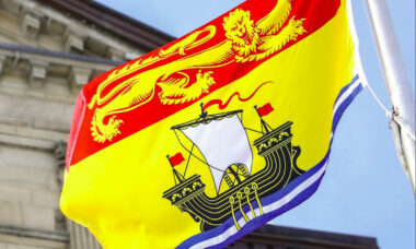 New Brunswick prepares to license vape stores in bid to curb youth e-cig use