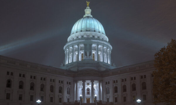 Wisconsin Republicans ready to scrap Democrat budget plan for e-cigarettes