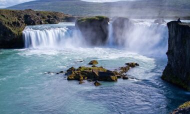 Iceland to regulate e-cigs, focusing on flavours that may attract children