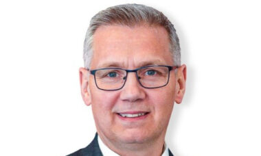 Illegal, untested vapes ‘putting health and legitimate UK businesses at risk’