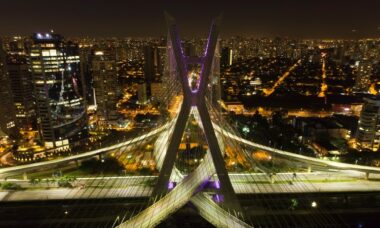 ENDS debate splits opinion in Brazil, where over 2m users defy current ban