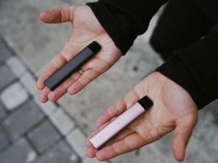 Action needed to curb illicit vape market